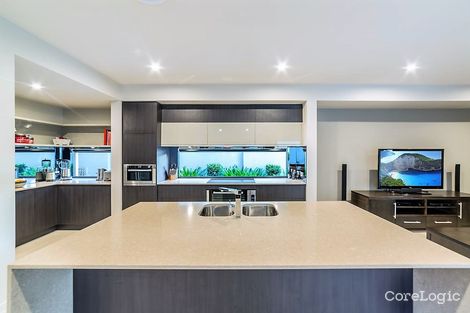 Property photo of 9105 Peter Senior Drive Hope Island QLD 4212
