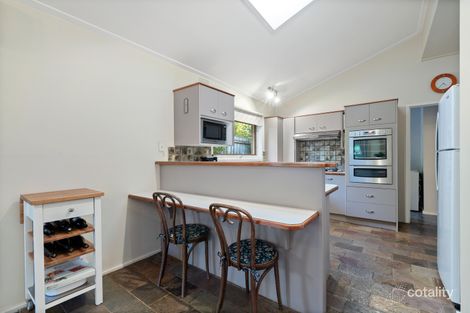 Property photo of 75 Hillview Avenue Mount Waverley VIC 3149