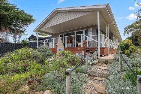Property photo of 19 Giles Street Encounter Bay SA 5211