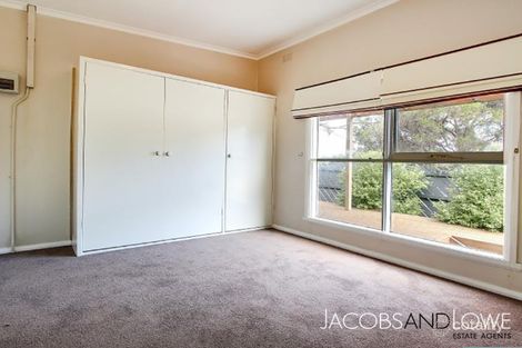 Property photo of 2/23 Seaview Avenue Mornington VIC 3931