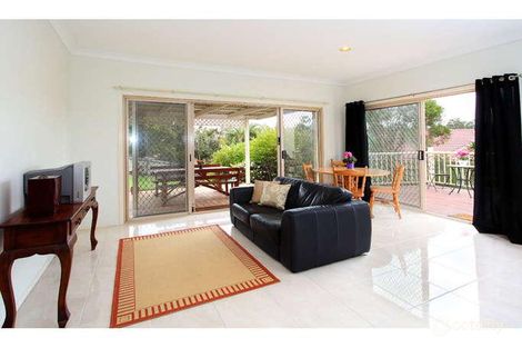 Property photo of 5 Palmer Close Brookfield QLD 4069