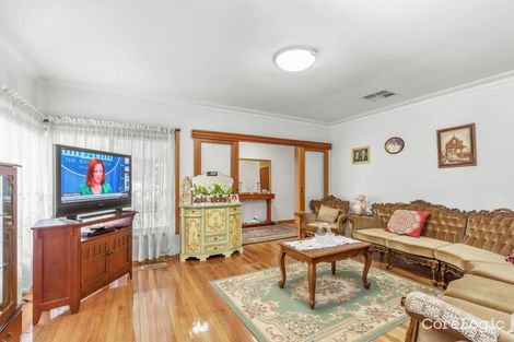 Property photo of 53 North Road Avondale Heights VIC 3034