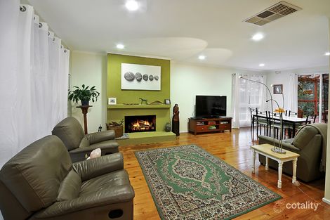 Property photo of 13 Dandallo Drive Eltham VIC 3095