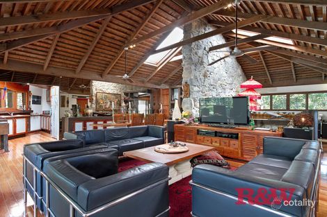 Property photo of 4 Nairana Rest Noosa Heads QLD 4567