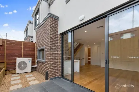 2/1307 Toorak Rd, Camberwell, VIC 3124