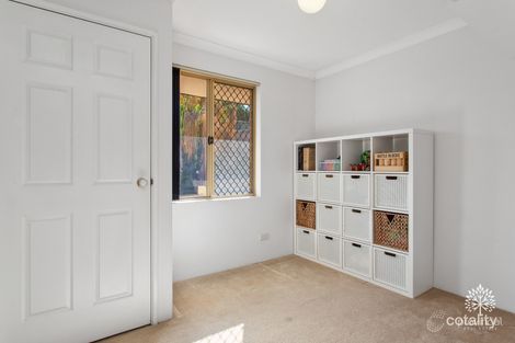 Property photo of 33A Beresford Gardens Swan View WA 6056