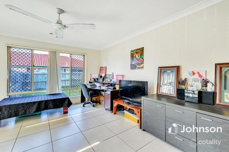 Property photo of 3 Benjamin Court Yamanto QLD 4305
