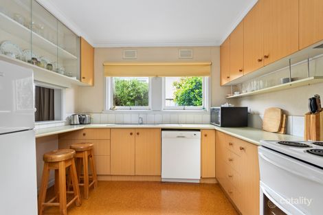 Property photo of 278 Nell Street West Watsonia VIC 3087