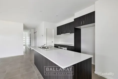 Property photo of 77 Lugano Avenue Alfredton VIC 3350