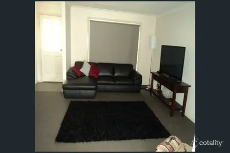 Property photo of 18 Chrystobel Way Kilmore VIC 3764