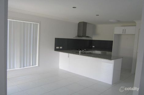 Property photo of 3 Wellington Place Narangba QLD 4504