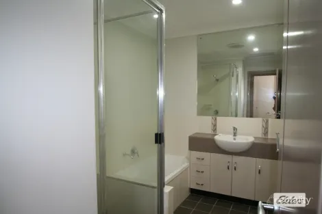 Property photo of 3/91 Borilla Street Emerald QLD 4720