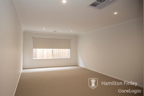 Property photo of 27 Yosemite Street Point Cook VIC 3030
