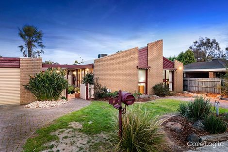 8 Yvonne Cl, Mill Park, VIC 3082