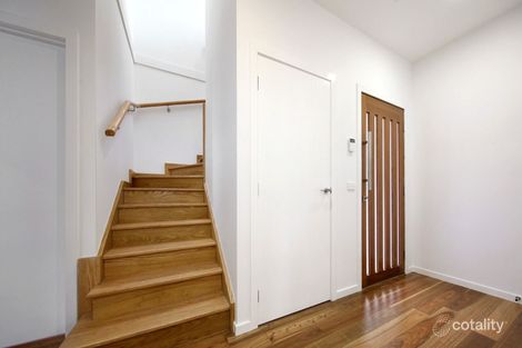 Property photo of 3/3 Burns Avenue Clayton South VIC 3169