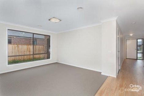 Property photo of 11 Goulburn Street Cranbourne East VIC 3977