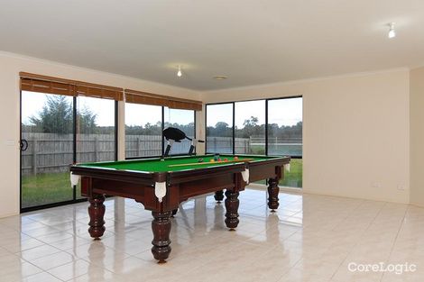 Property photo of 88 David Collins Drive Endeavour Hills VIC 3802