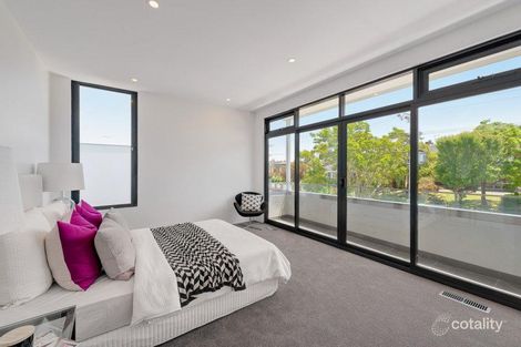 Property photo of 24A Winters Way Doncaster VIC 3108