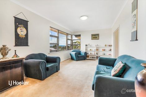 Property photo of 8 St Albans Avenue Valley View SA 5093