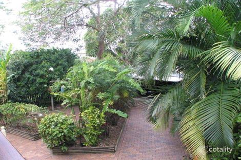 21 King St, Woody Point, QLD 4019