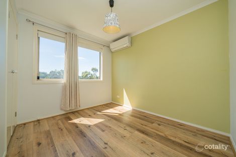 Property photo of 6 Wattlebird Court Narre Warren VIC 3805