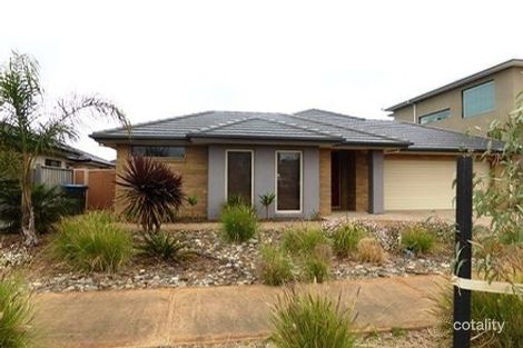 Property photo of 4 Lighthouse Point Close Point Cook VIC 3030