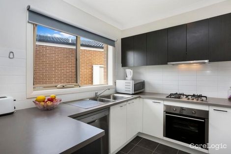 Property photo of 1/16-18 Phelan Drive Cranbourne North VIC 3977