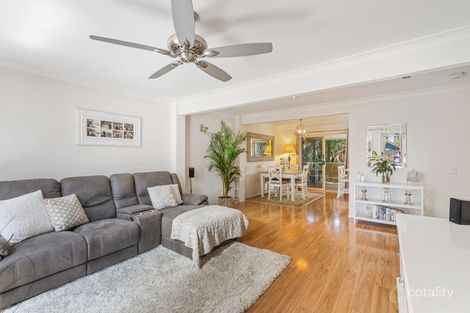 27/2 Cassowary Dr, Burleigh Waters, QLD 4220