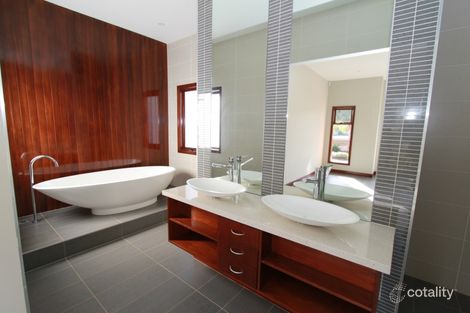 Property photo of 16 Walhalla Drive Eynesbury VIC 3338