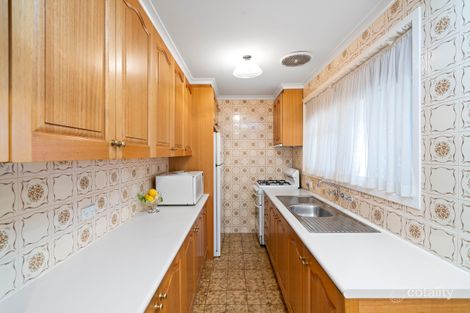 Property photo of 21 Buckingham Crescent Sunshine West VIC 3020