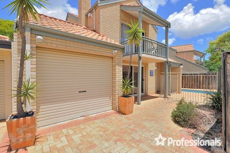 Property photo of 36 Lakefront Circle The Vines WA 6069
