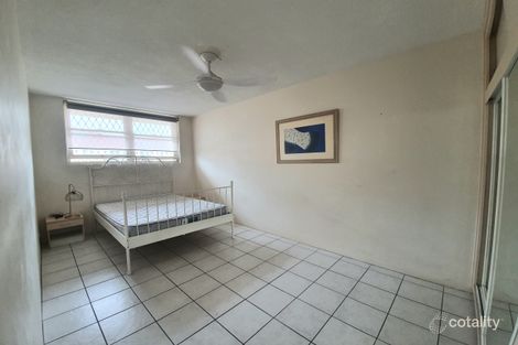 Property photo of 11/45 Watson Esplanade Surfers Paradise QLD 4217