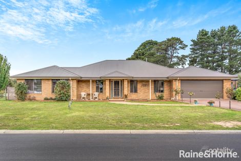 Property photo of 35 Rangeview Drive Riddells Creek VIC 3431