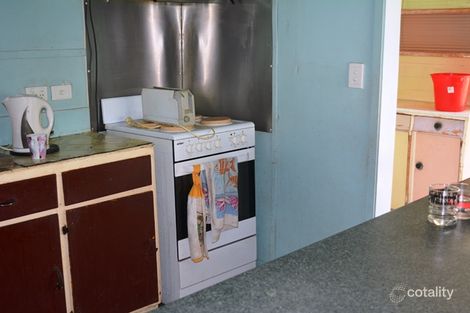 Property photo of 18 Poplar Street Barcaldine QLD 4725