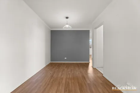 Property photo of 2/99 Canberra Avenue Griffith ACT 2603