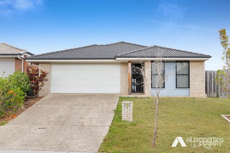 11 Combs St, Yarrabilba, QLD 4207