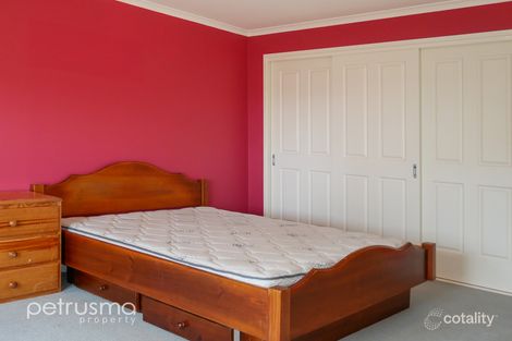Property photo of 3 Selby Place Lindisfarne TAS 7015