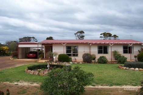 34 Bairstow St, Dumbleyung, WA 6350