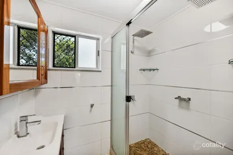 Property photo of 20 Ruby Round Kelso QLD 4815