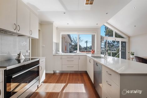 Property photo of 39 Norman Street Deakin ACT 2600