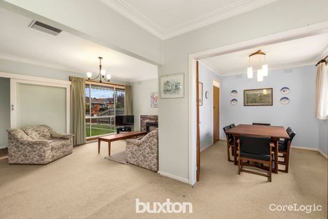 Property photo of 4 Kenjulie Drive Bentleigh East VIC 3165
