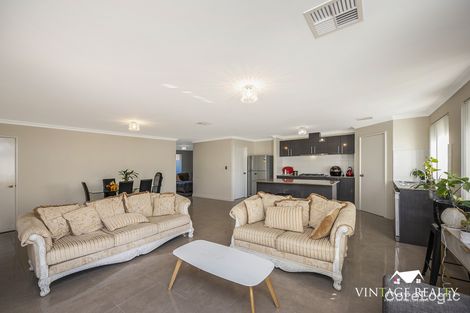 Property photo of 31 Tourmaline Boulevard Byford WA 6122