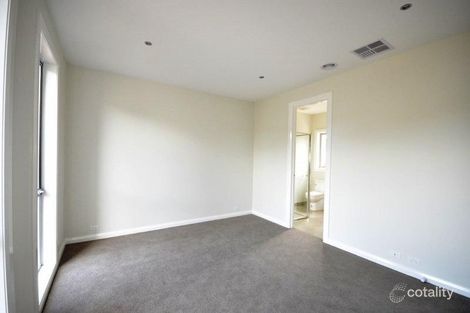 Property photo of 9 Carmody Street Burwood VIC 3125