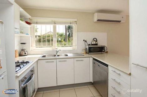 Property photo of 2/72 Junction Road Clayfield QLD 4011