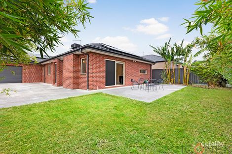 Property photo of 43 Pine Park Drive Wollert VIC 3750