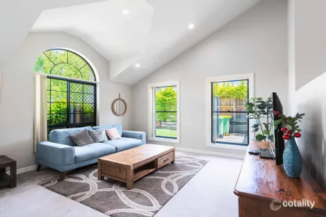 Property photo of 76 Oakview Circuit Brookwater QLD 4300
