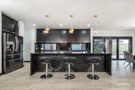 Property photo of 14 Warbler Street Kialla VIC 3631