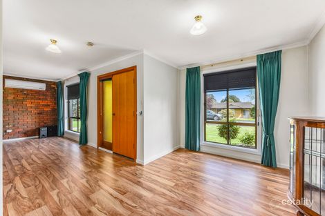 Property photo of 19 Brigalow Crescent Mount Gambier SA 5290