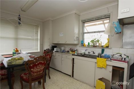 Property photo of 19 Centre Avenue Werribee VIC 3030