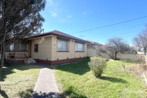 66 Mawson Ave, Deer Park, VIC 3023